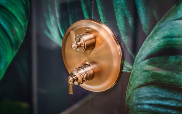 Lets Plumb - Unique Showroom - Southampton - Flova brassware and taps